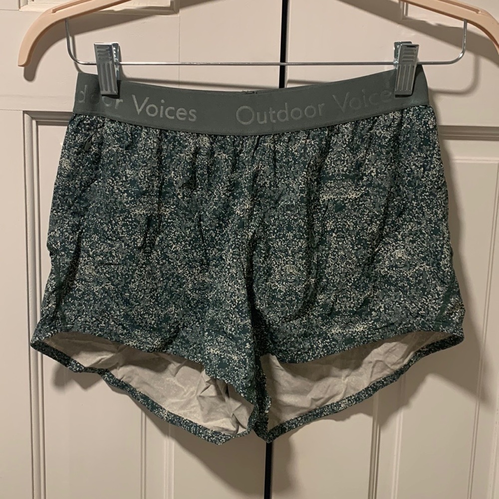Outdoor Voices - 3” Relay Short - Pebble Green Printed